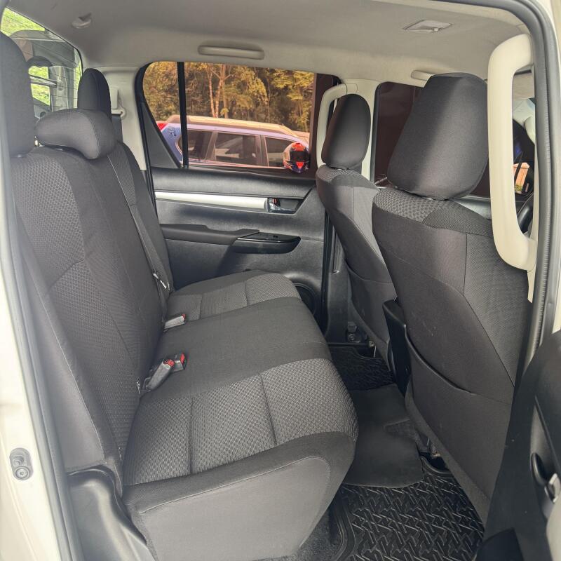 TOYOTA HILUX 2020